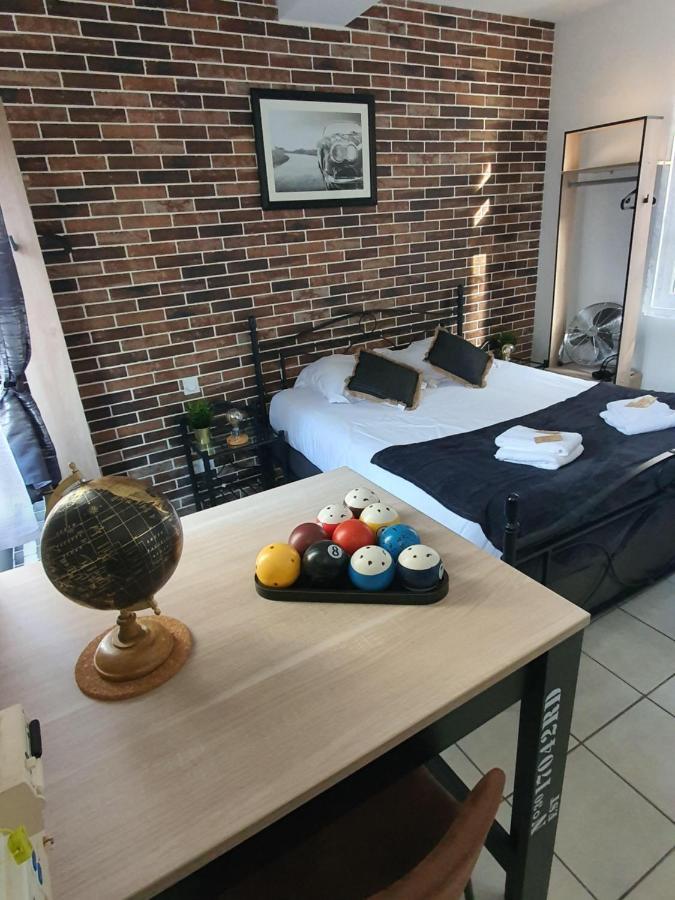 Appartement Indus En Centre Ville Avec Parking Honfleur Dış mekan fotoğraf
