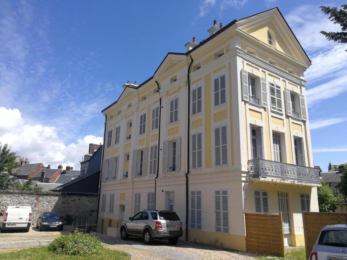 Appartement Indus En Centre Ville Avec Parking Honfleur Dış mekan fotoğraf